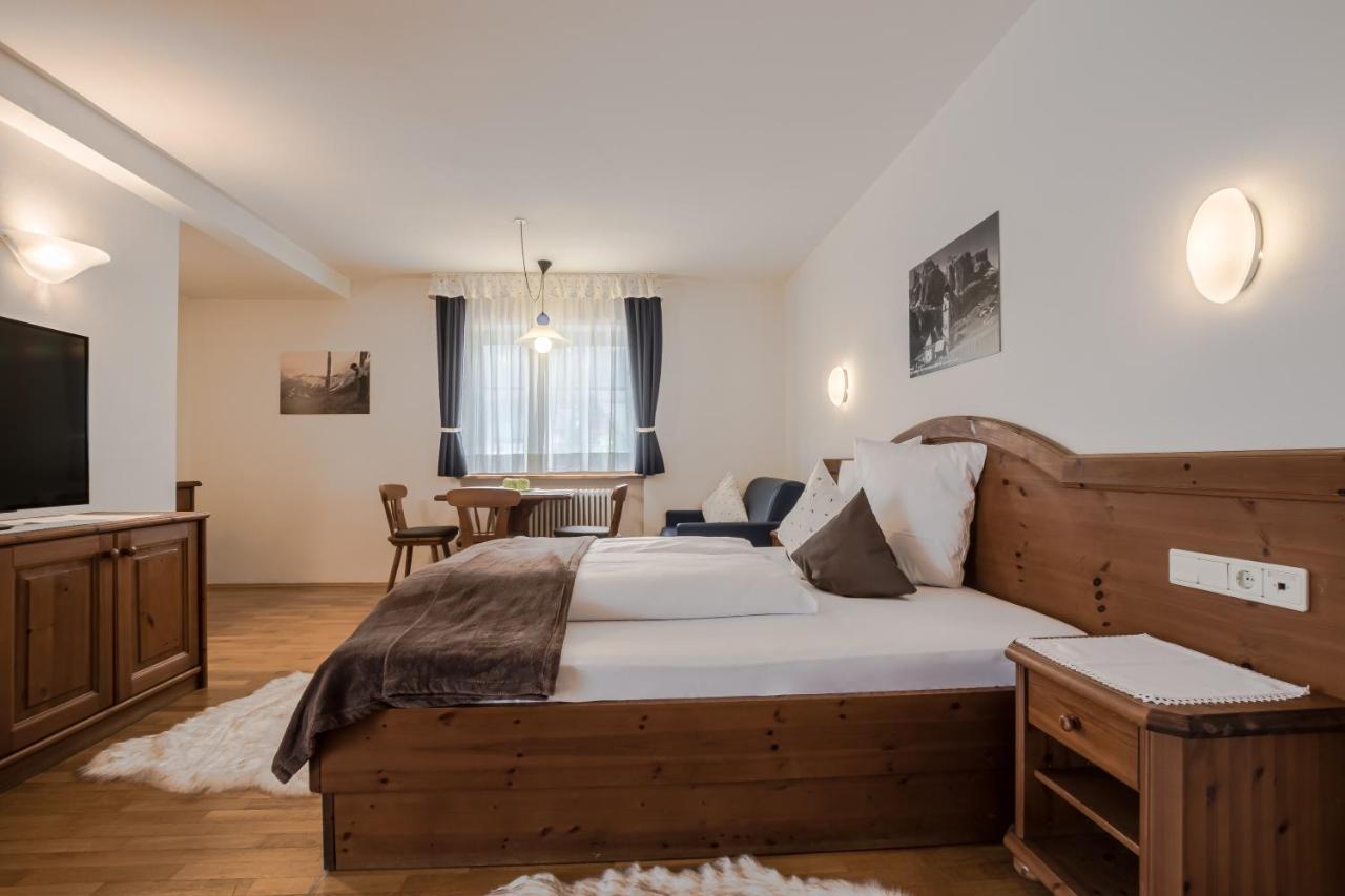 Crep Sella Hotel Colfosco Eksteriør billede