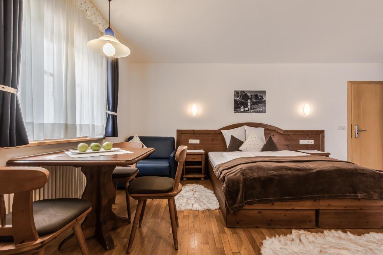 Crep Sella Hotel Colfosco Eksteriør billede